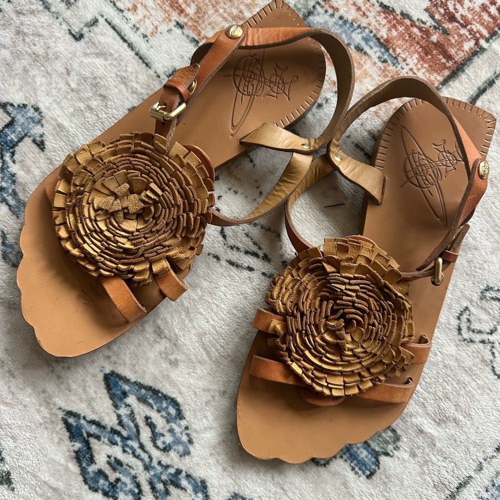Vivienne Westwood Women's Animal Toe Flat Sandals 7.5